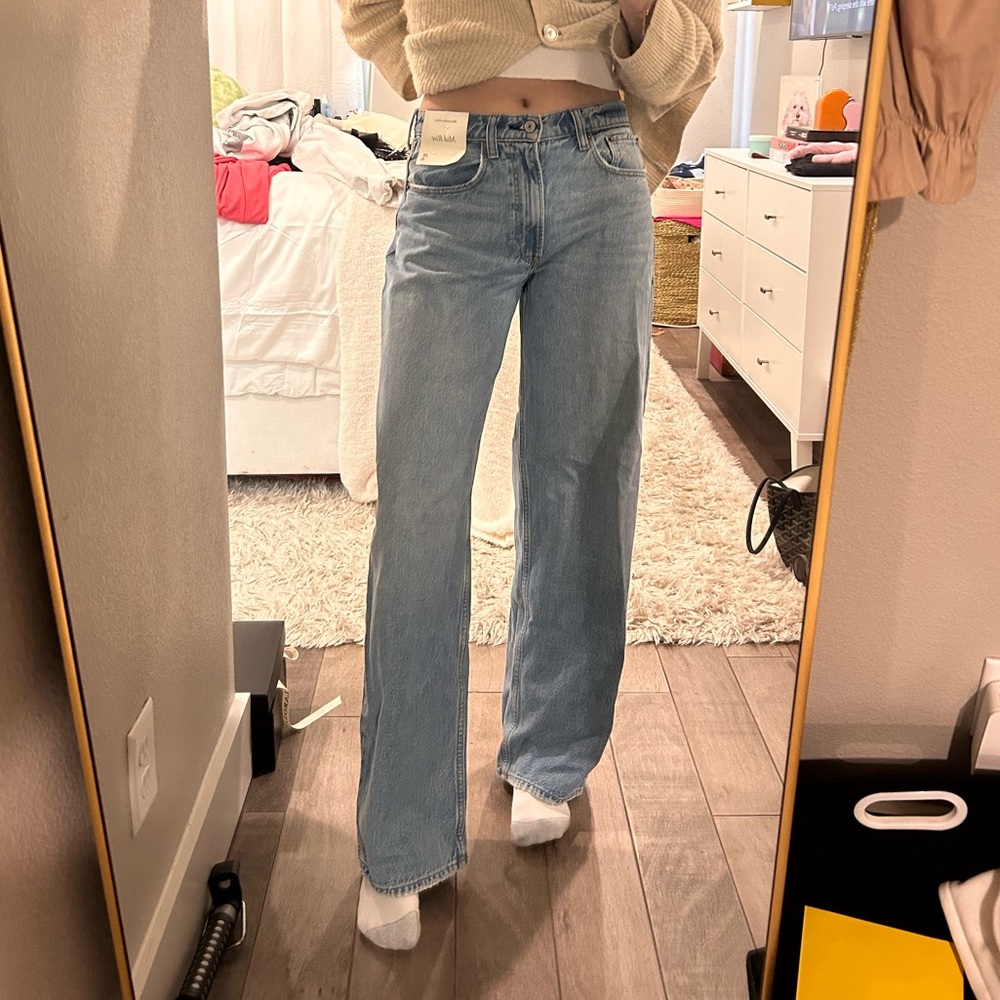 Abercrombie mid rise jeans